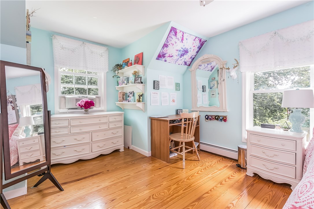 25 N Road North Kingstown, RI 02874 - Photo 19 of 39 Gallery Image 19