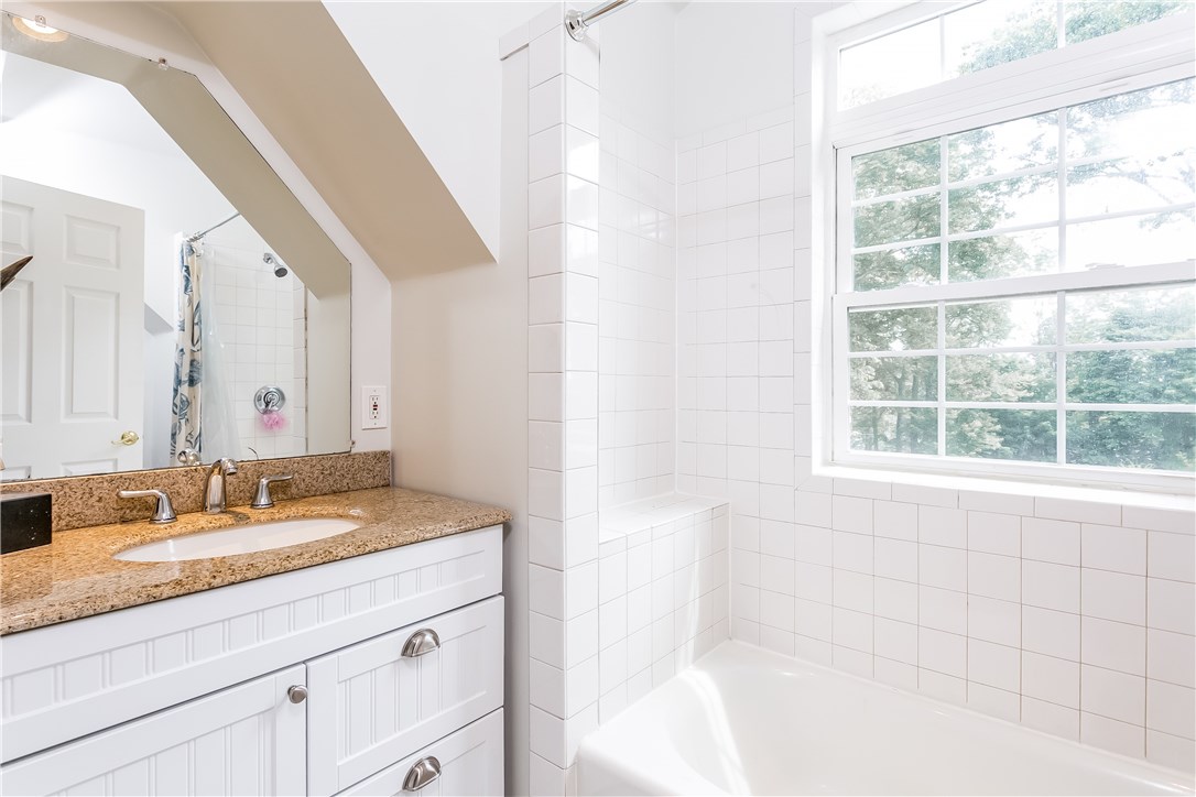 25 N Road North Kingstown, RI 02874 - Photo 20 of 39 Gallery Image 20