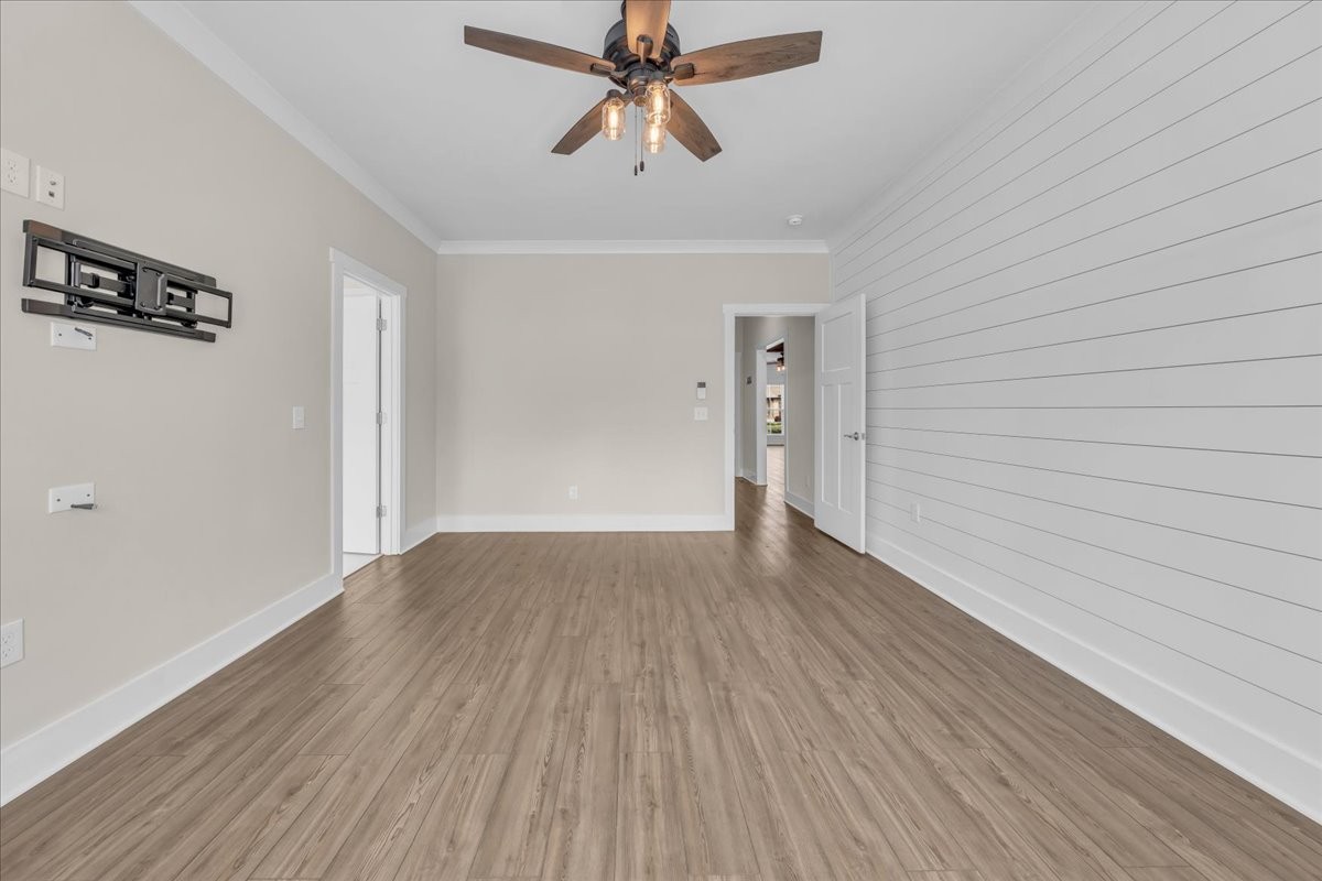 188 Bluegrass Drive Manchester, TN 37355 - Photo 32 of 84 wooden floor in an empty room