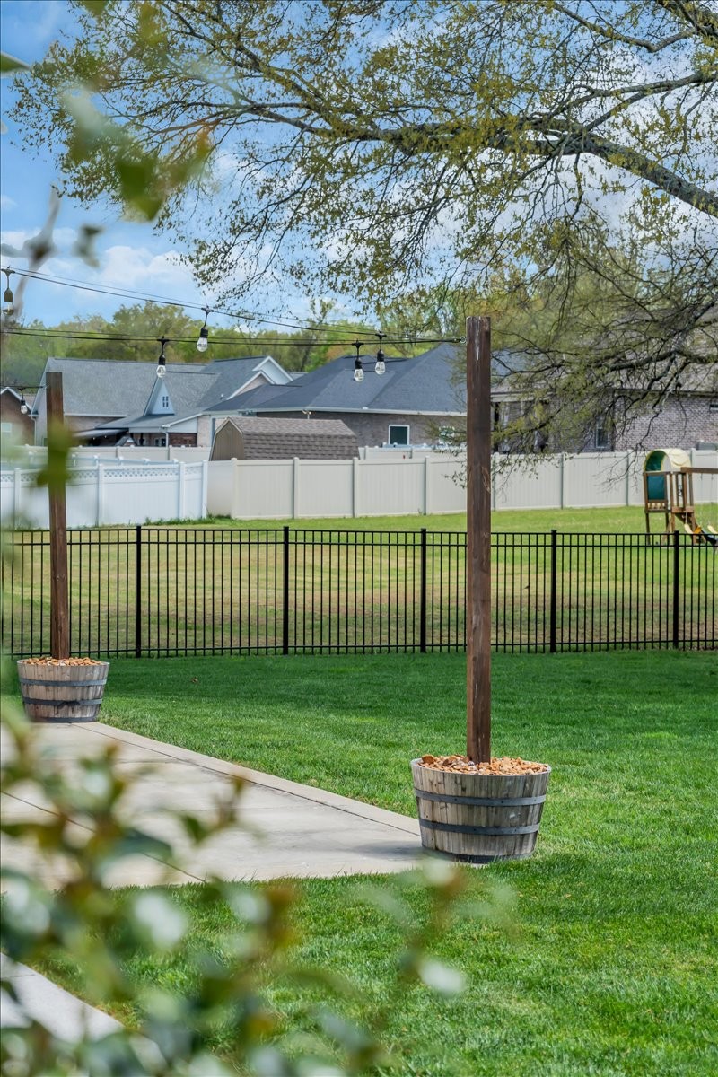188 Bluegrass Drive Manchester, TN 37355 - Photo 69 of 84 a garden view