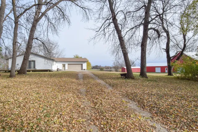 $350,000 | 7612 Plum Avenue, Brownton, MN 55312