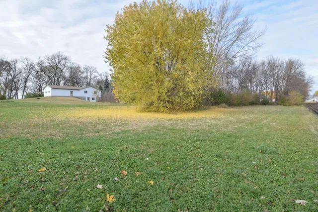 $350,000 | 7612 Plum Avenue, Brownton, MN 55312