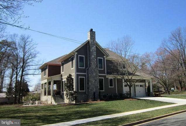 600 Kingsley Road Southwest Vienna, VA 22180 - Photo 2 of 11 Exterior (General)