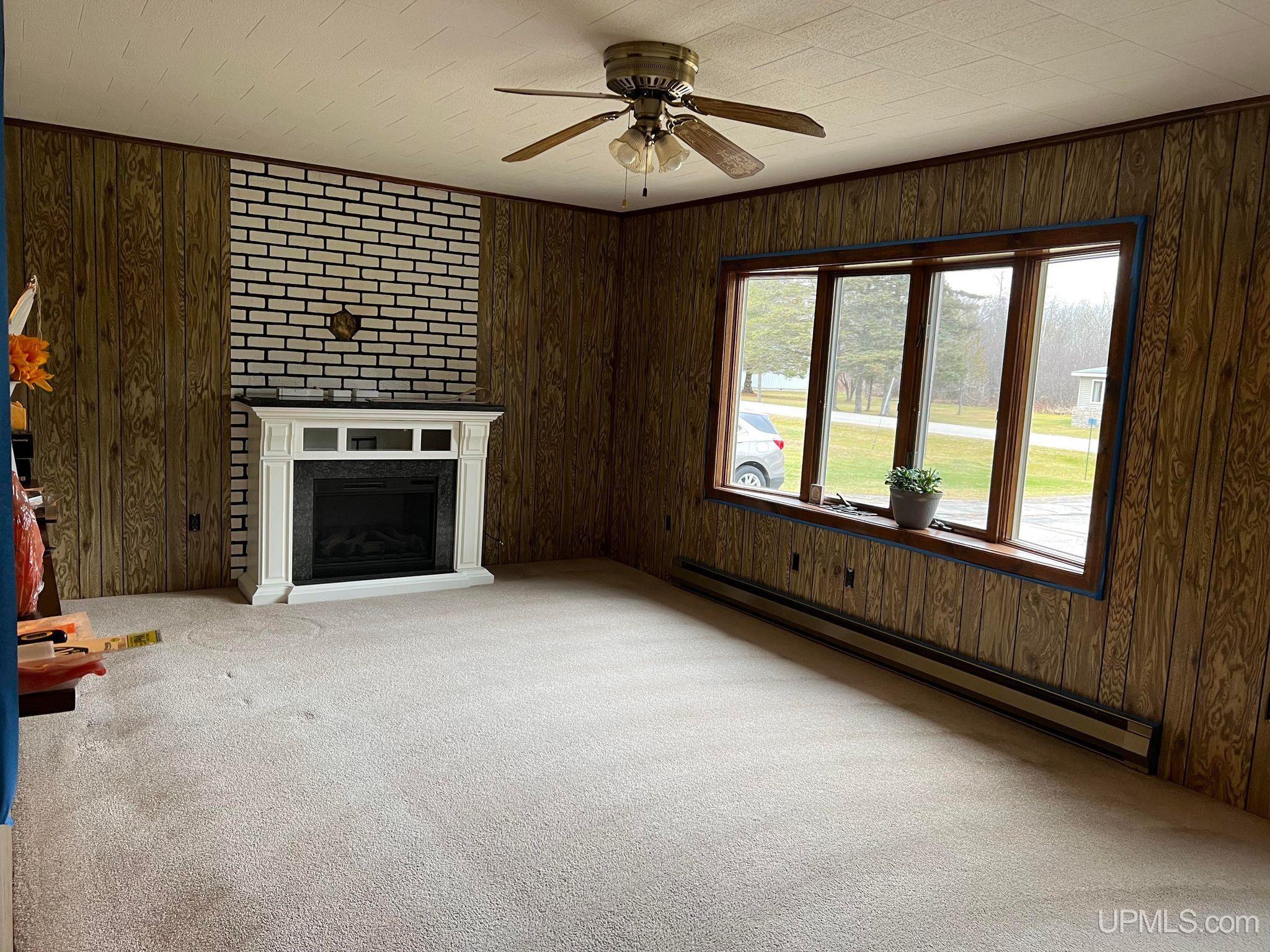 465 Hubble Road Manistique, MI 49854 - Photo 11 of 13 Gallery Image 11