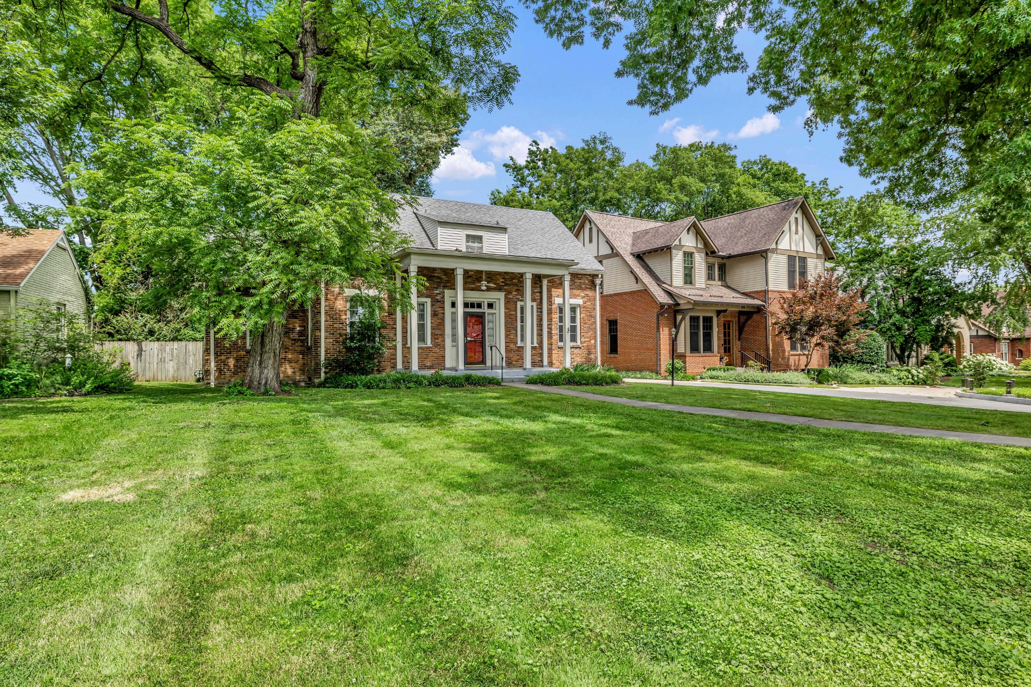 212 Mockingbird Road Nashville, TN 37205 - Photo 3 of 49