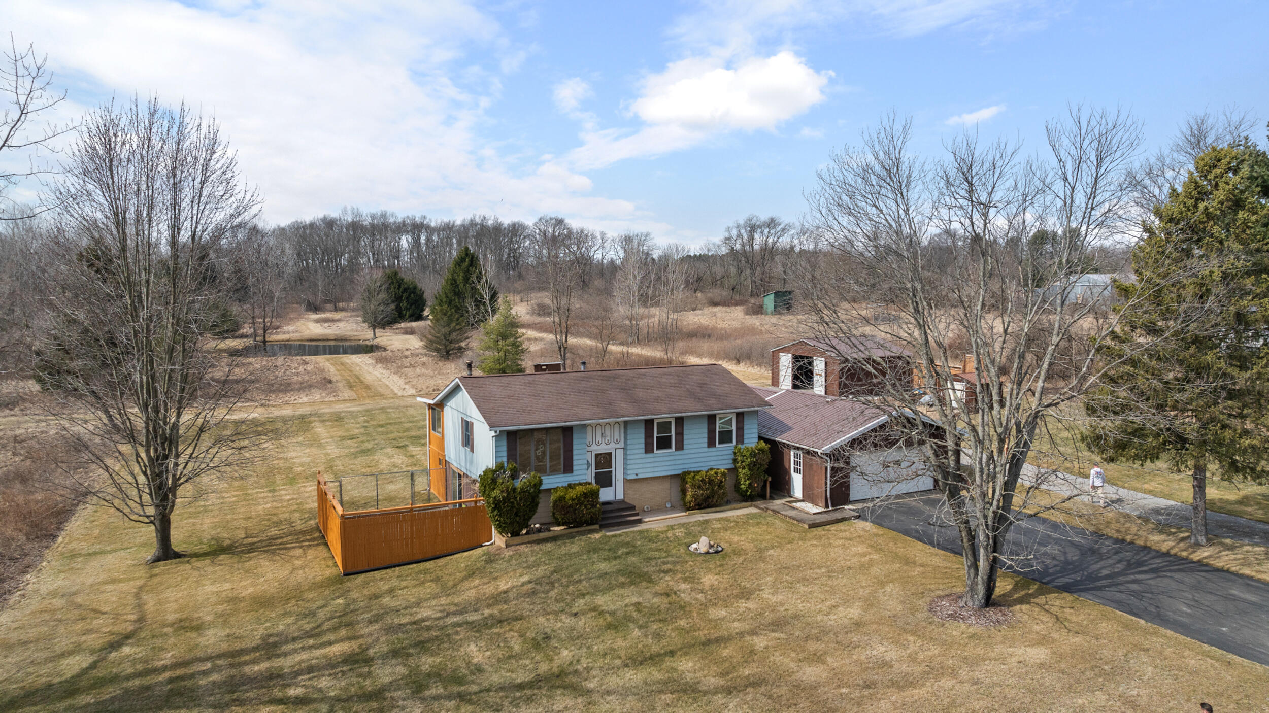 7426 Cooper Road Rives Junction, MI 49277 - Photo 1 of 46 7426 Cooper Rd Jackson MI - 00019