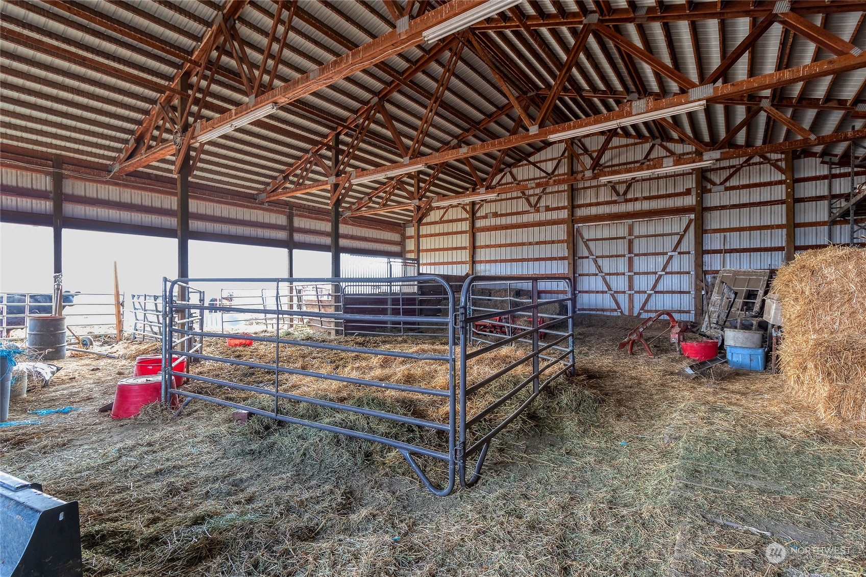266 Thurber Road Touchet, WA 99360 - Photo 38 of 39 a view of a room with wooden ceiling