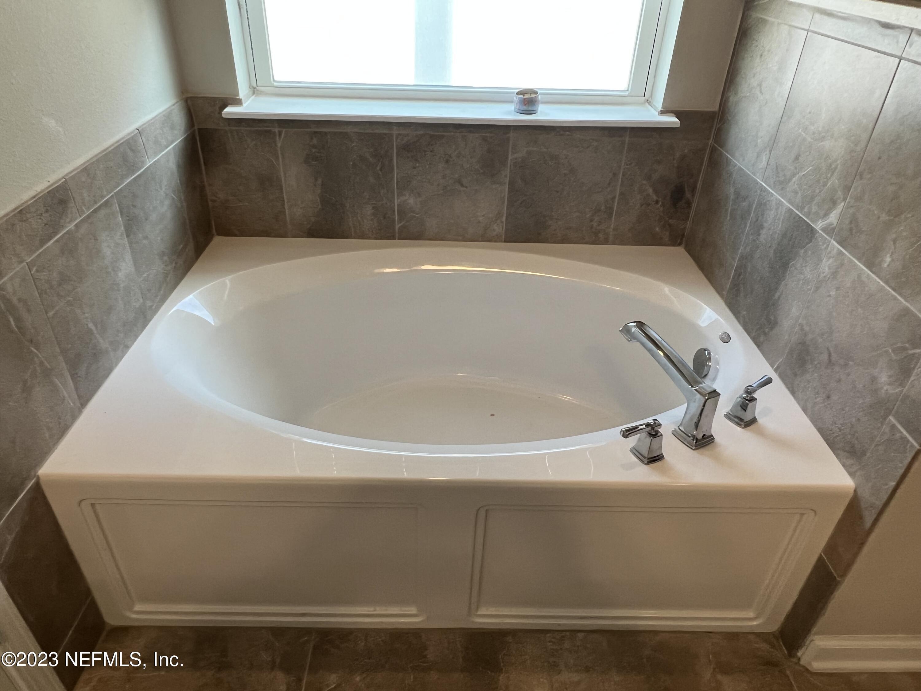 78571 Goldfinch Lane Yulee, FL 32097 - Photo 13 of 30 IMG-6839