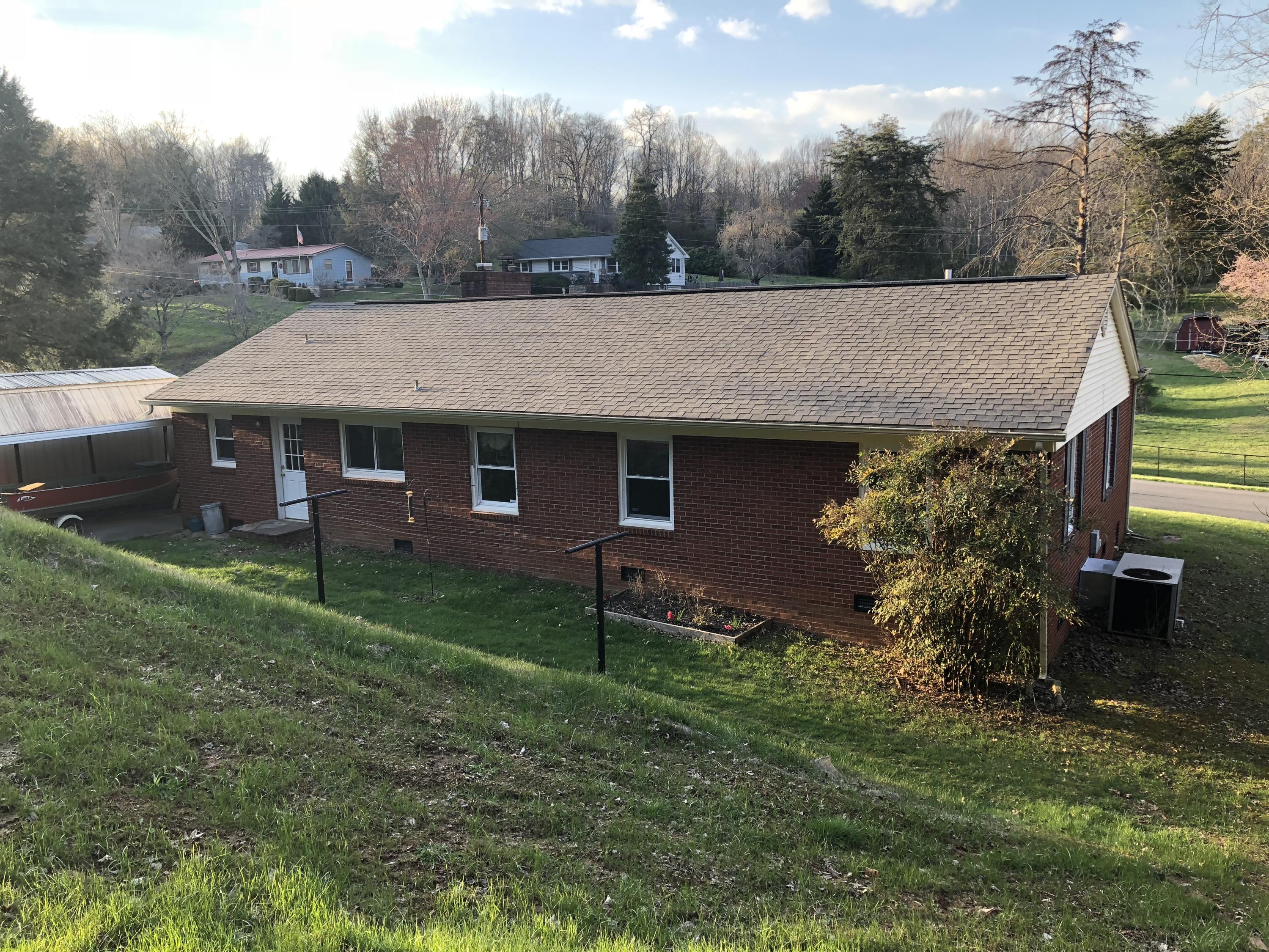 245 Parker Road Morristown, TN 37813 - Photo 3 of 14 Photo Mar 15, 6 41 46 PM
