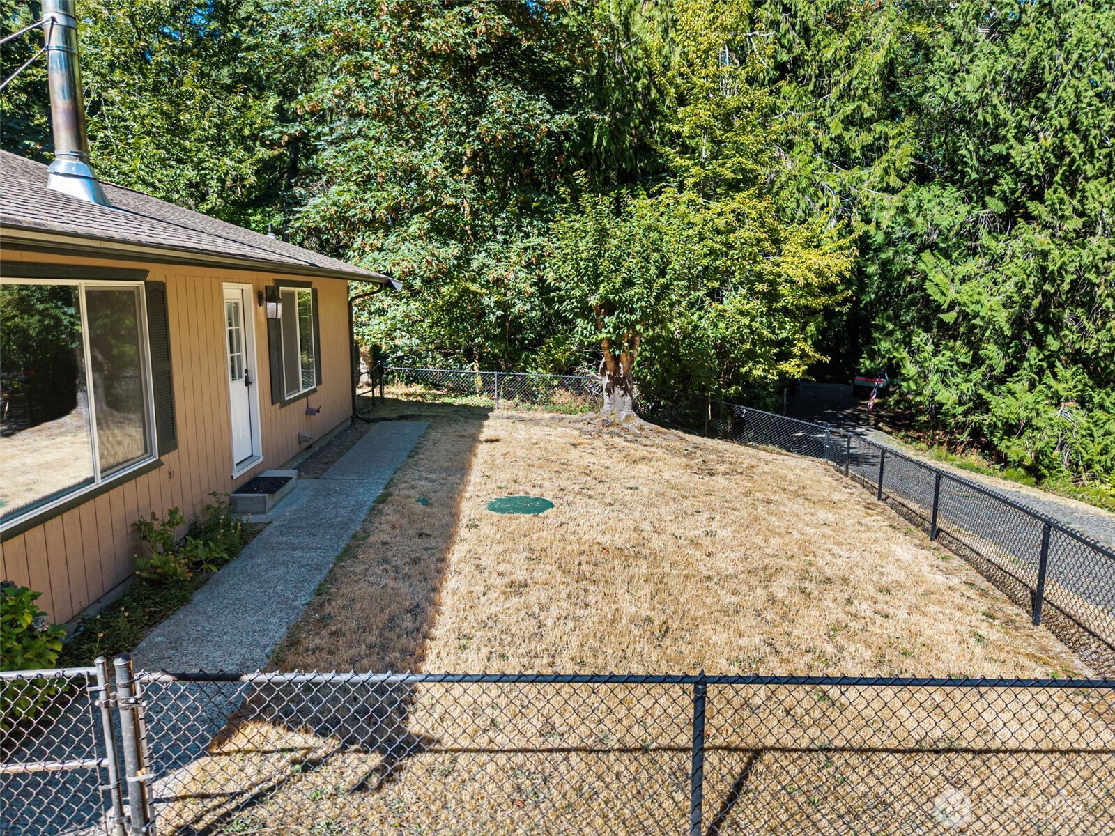 4562 Southeast Burley Olalla Road Olalla, WA 98359 - Photo 26 of 34 Gallery Image 26