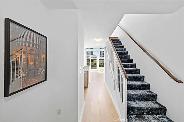 $3,350 | 1240 India Street, Unit 511, San Diego, CA 92101