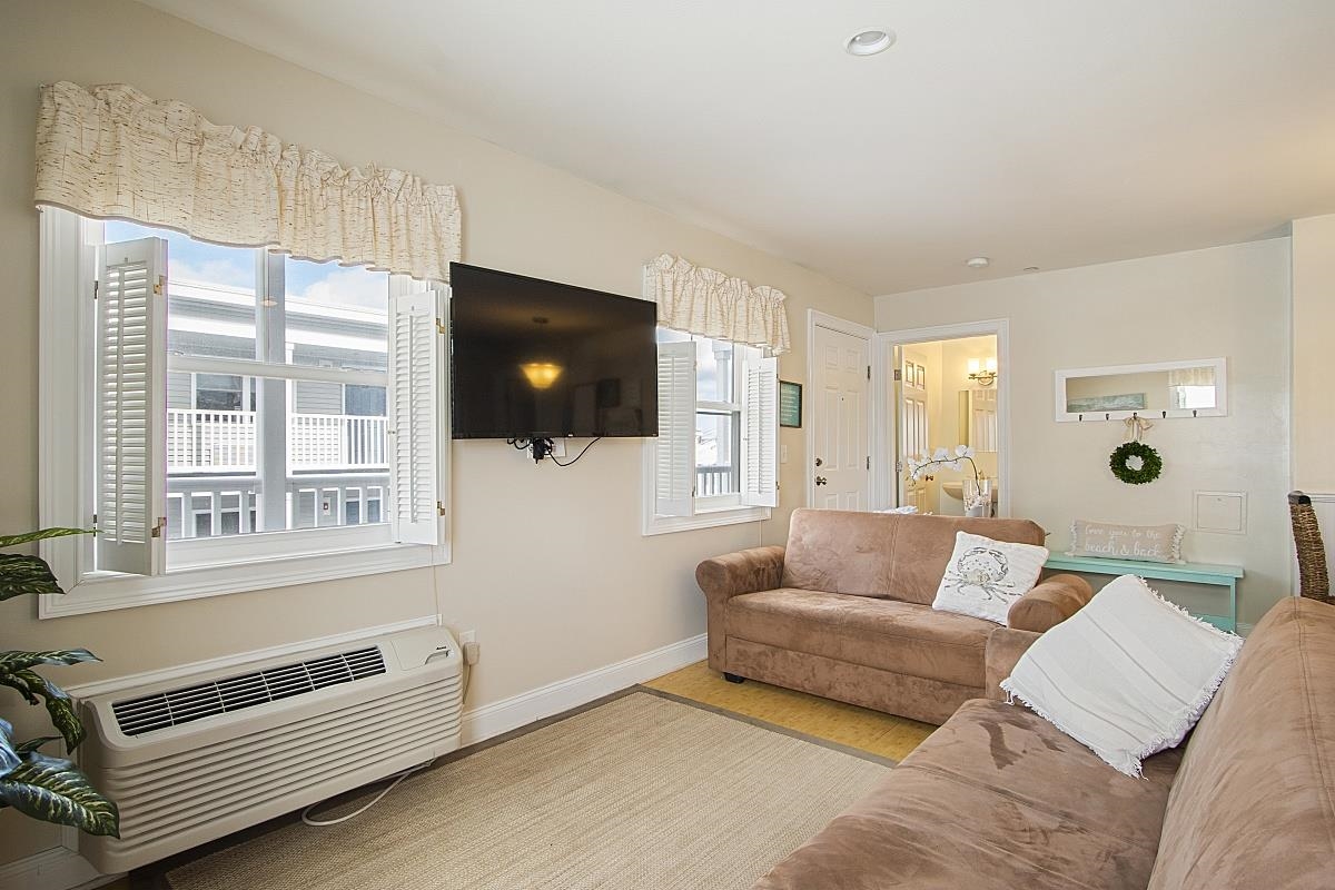 18 Ocean Boulevard, Unit 13 Hampton, NH 03842 - Photo 20 of 28