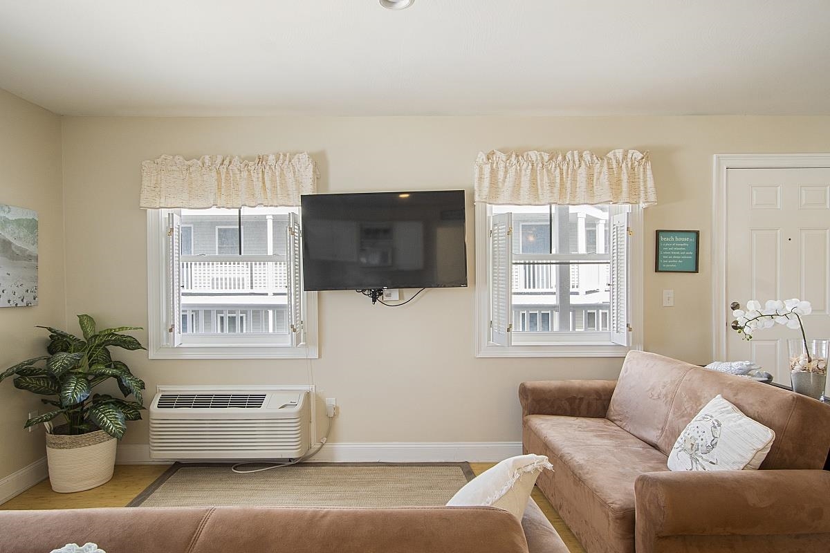 18 Ocean Boulevard, Unit 13 Hampton, NH 03842 - Photo 6 of 28