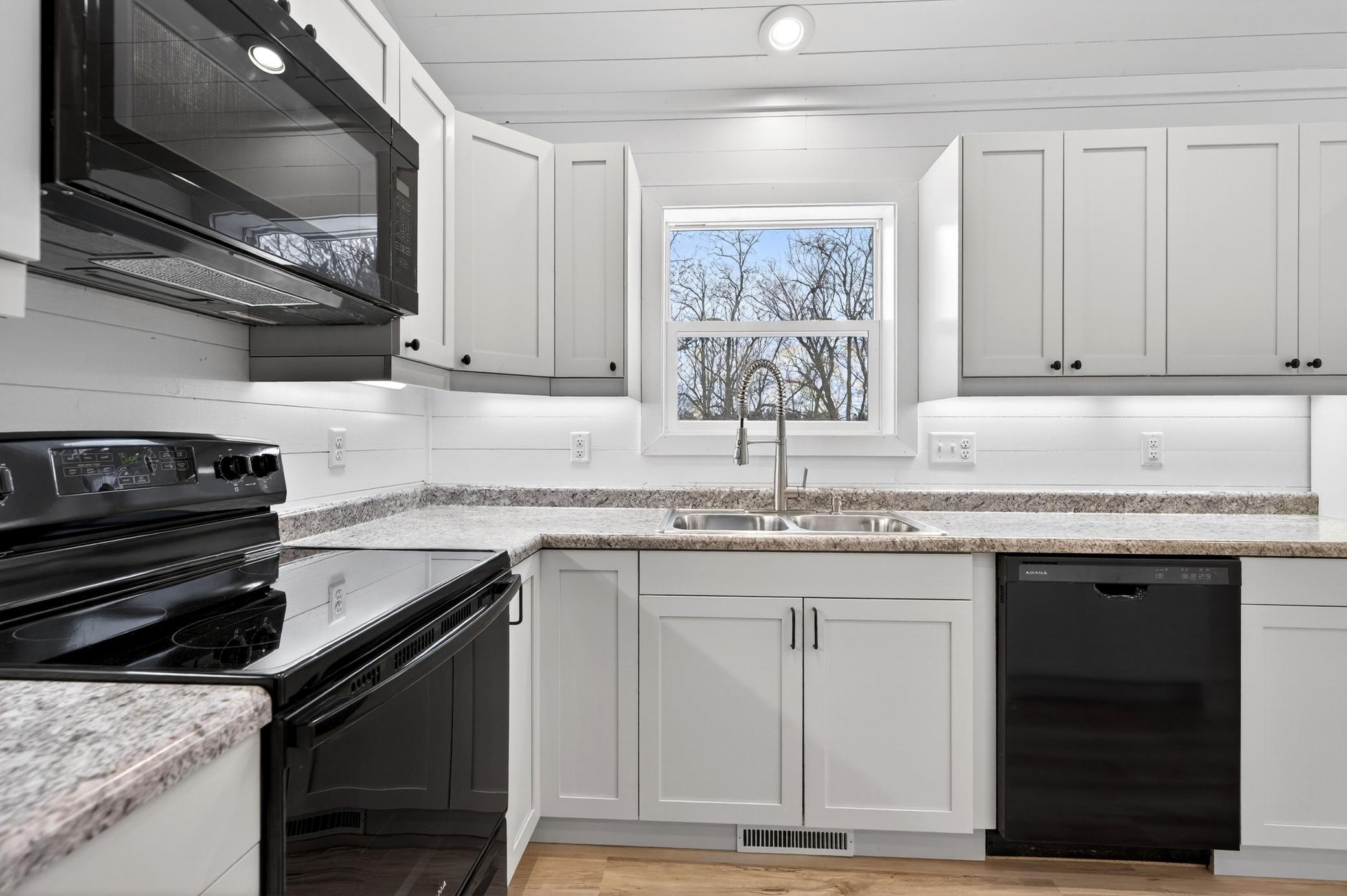101 7th Avenue Shell Lake, WI 54871 - Photo 15 of 50