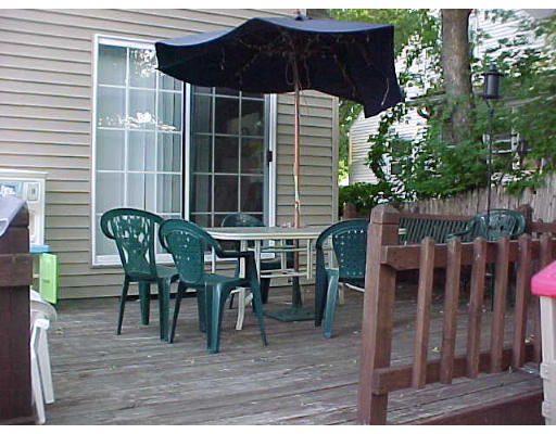 45 Elmore Avenue Springfield, MA 01119 - Photo 2 of 9 Gallery Image 2