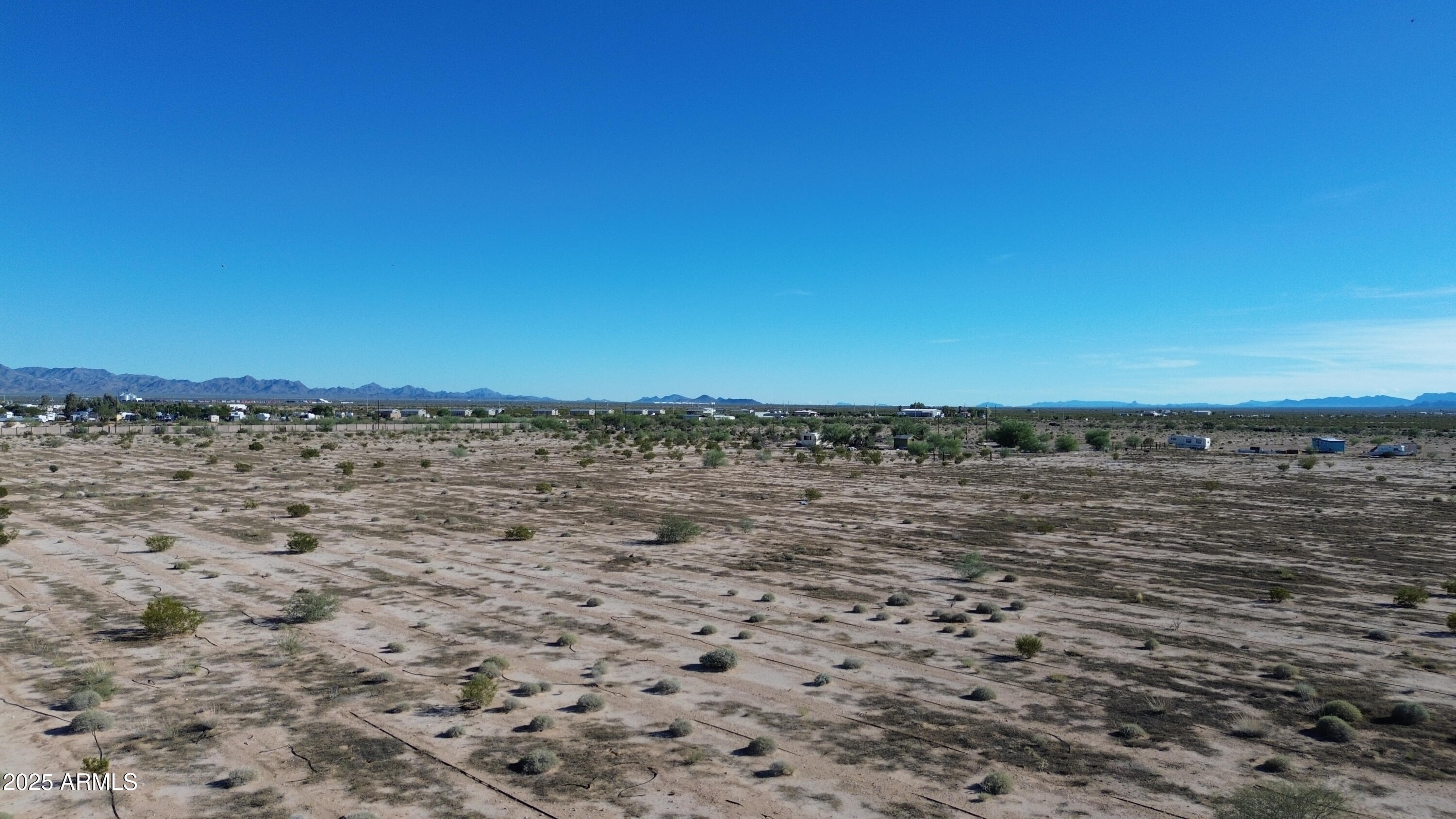 42e Bouse Az 85325 Bouse, AZ 85325 - Photo 11 of 53 a view of an ocean
