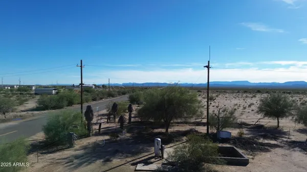 a view of an outdoor space and a yard