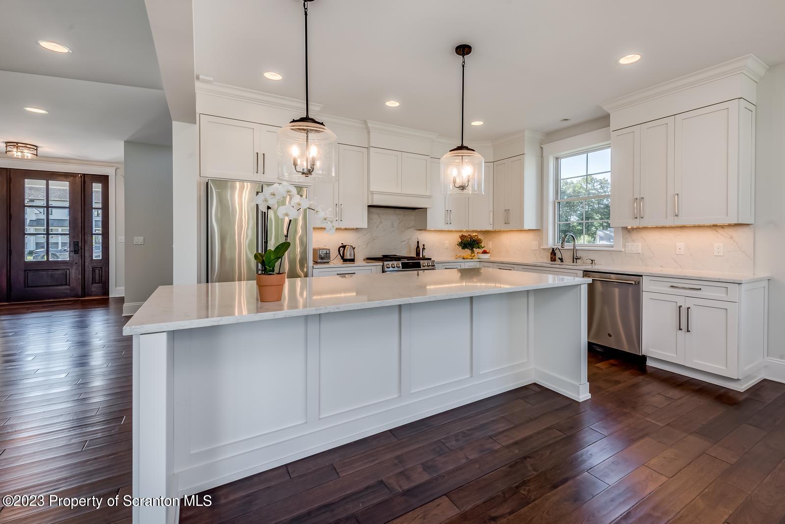 115 Rock Ridge Drive Clarks Summit, PA 18411 - Photo 15 of 43