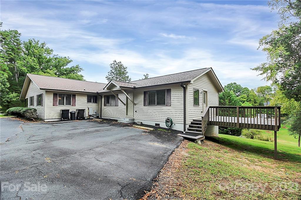 735 Burrage Road Northeast Concord, NC 28025 - Photo 3 of 33 Gallery Image 3