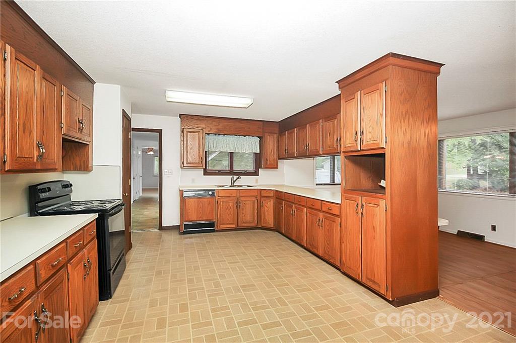 735 Burrage Road Northeast Concord, NC 28025 - Photo 8 of 33 Gallery Image 8