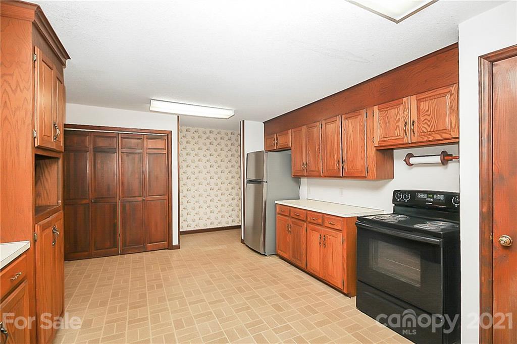 735 Burrage Road Northeast Concord, NC 28025 - Photo 10 of 33 Gallery Image 10