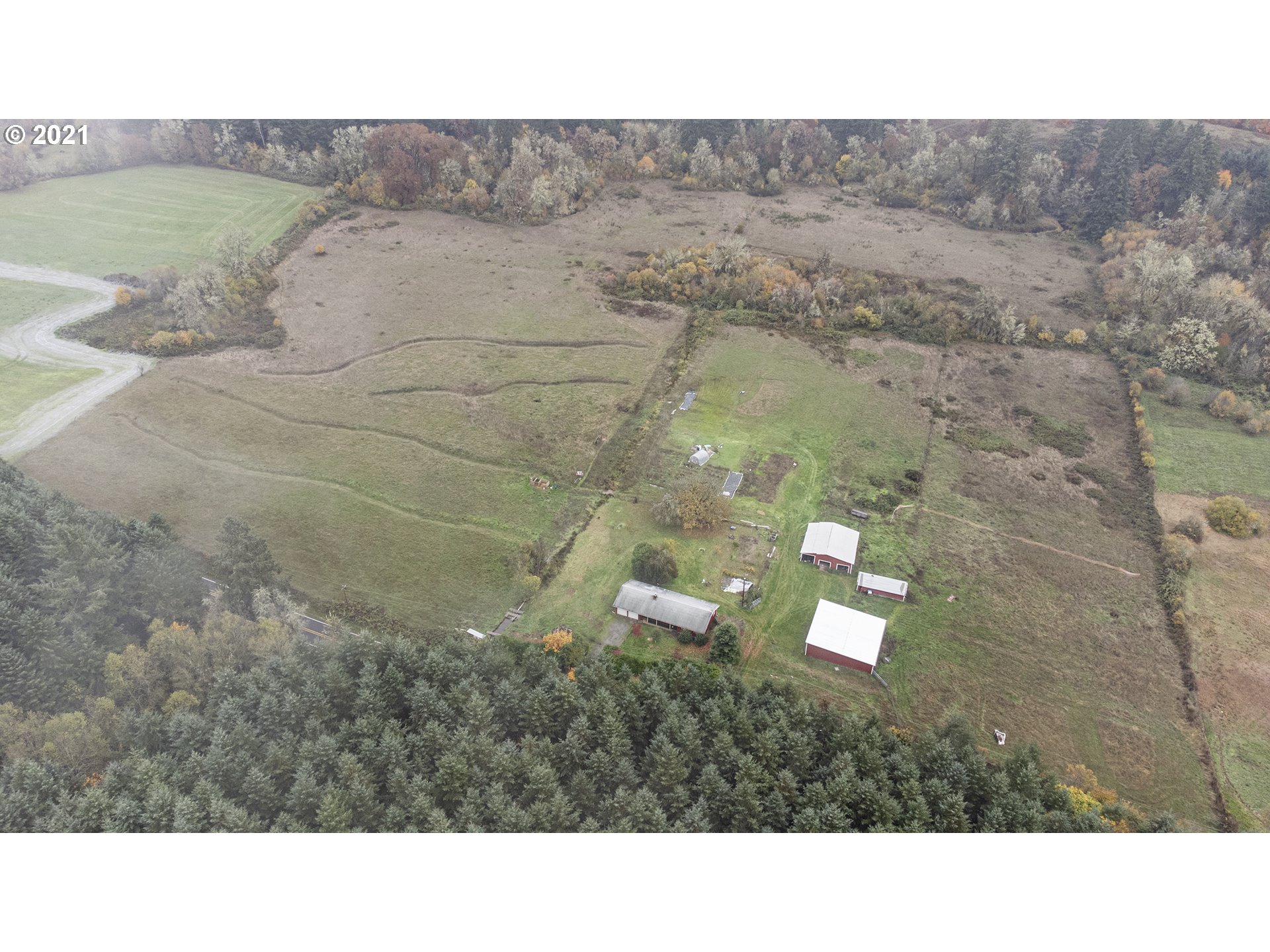 89043 Poodle Creek Road Noti, OR 97461 - Photo 26 of 32 Gallery Image 26