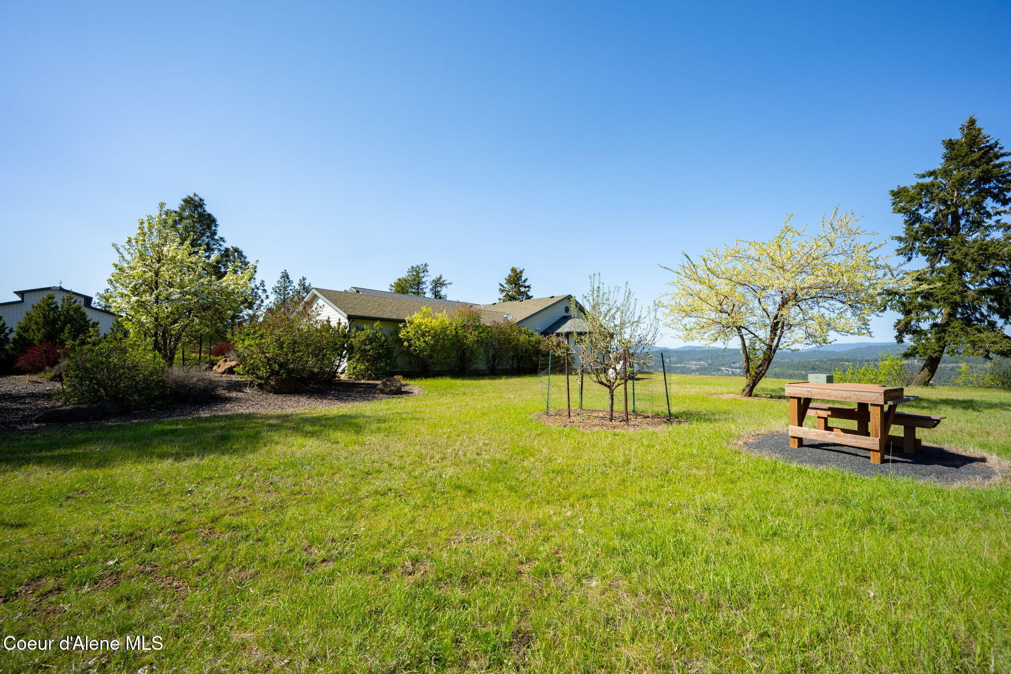 5522 East Aripa Road Harrison, ID 83833 - Photo 30 of 31 133-web-or-mls-DSC_7711
