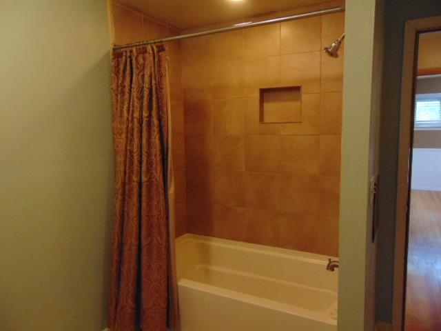 1234 North State Road Ithaca, MI 48847 - Photo 19 of 47 1888927-18.JPG