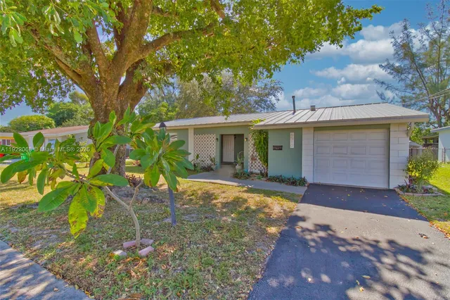 $3,500 | 6510 Northwest 21st Street, Sunrise, FL 33313