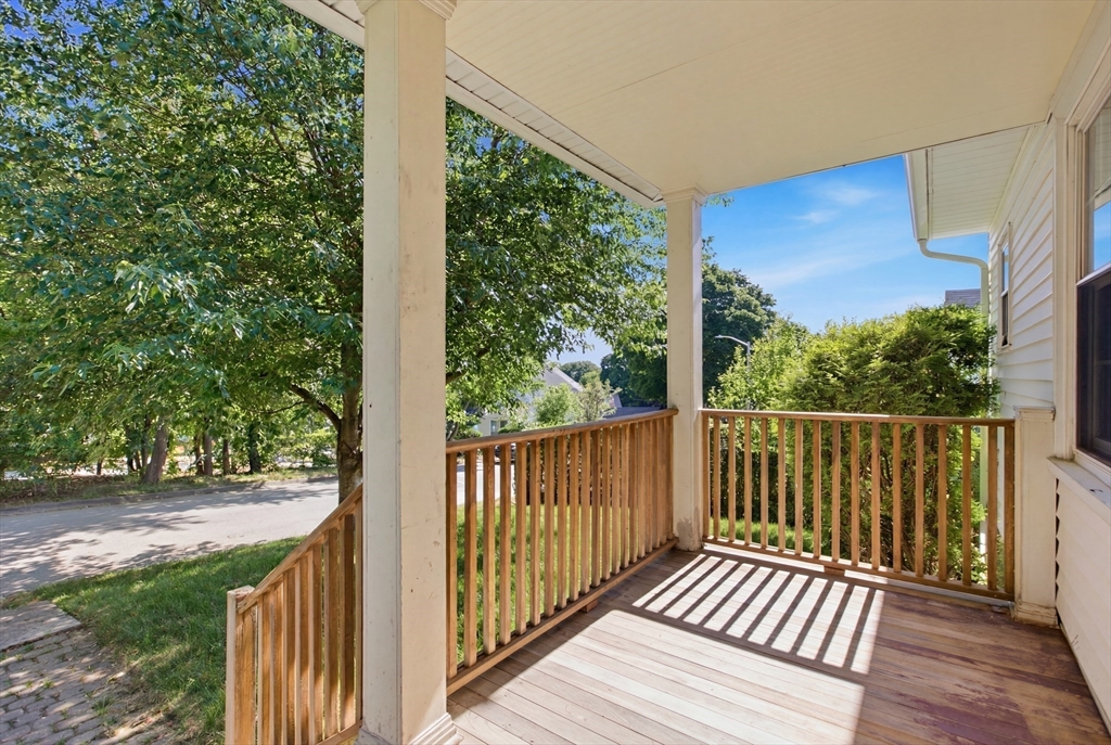 6 Ashburnham Road Worcester, MA 01605 - Photo 19 of 20