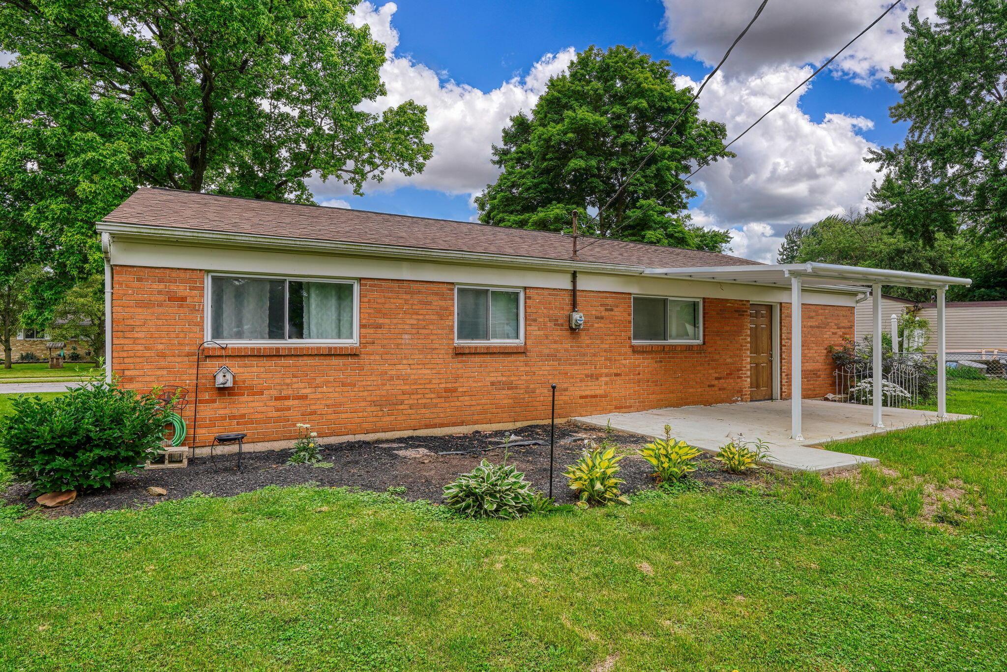 3792 Wade Road Columbus, OH 43232 - Photo 33 of 39 3792 Wade Rd (32)