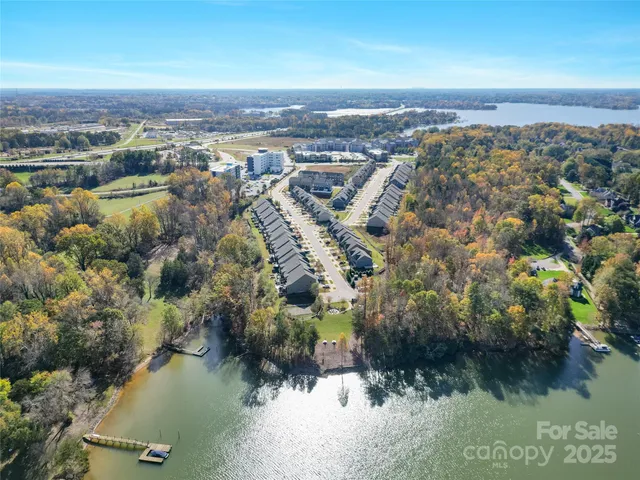 $580,000 | 146 Beacon Drive, Unit C, Mooresville, NC 28117