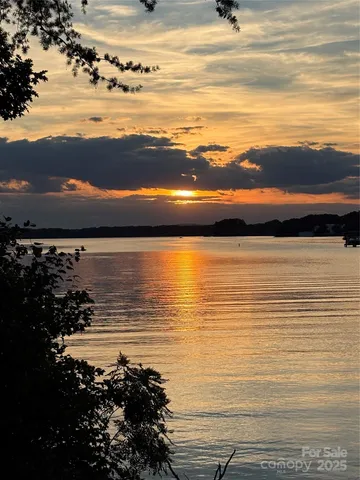 $580,000 | 146 Beacon Drive, Unit C, Mooresville, NC 28117