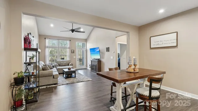 $580,000 | 146 Beacon Drive, Unit C, Mooresville, NC 28117