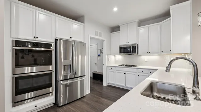 $580,000 | 146 Beacon Drive, Unit C, Mooresville, NC 28117