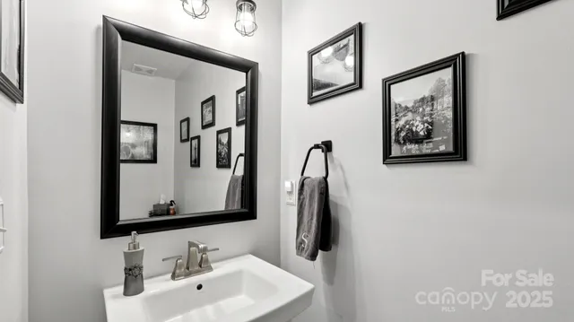 $580,000 | 146 Beacon Drive, Unit C, Mooresville, NC 28117