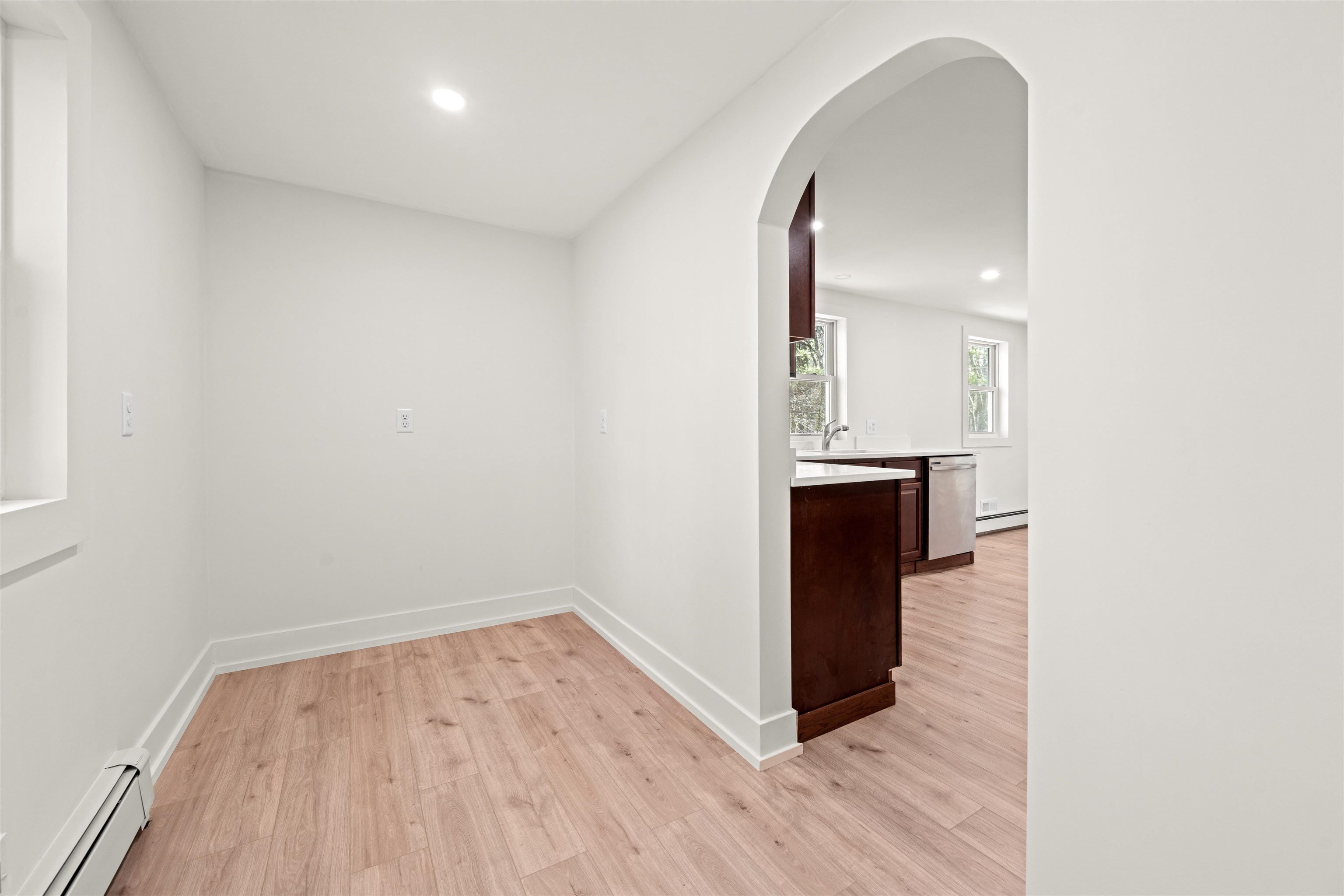 3 Roux Avenue Salem, NH 03079 - Photo 17 of 39 Gallery Image 17