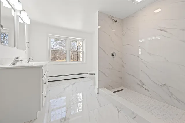 $624,900 | 3 Roux Avenue, Salem, NH 03079