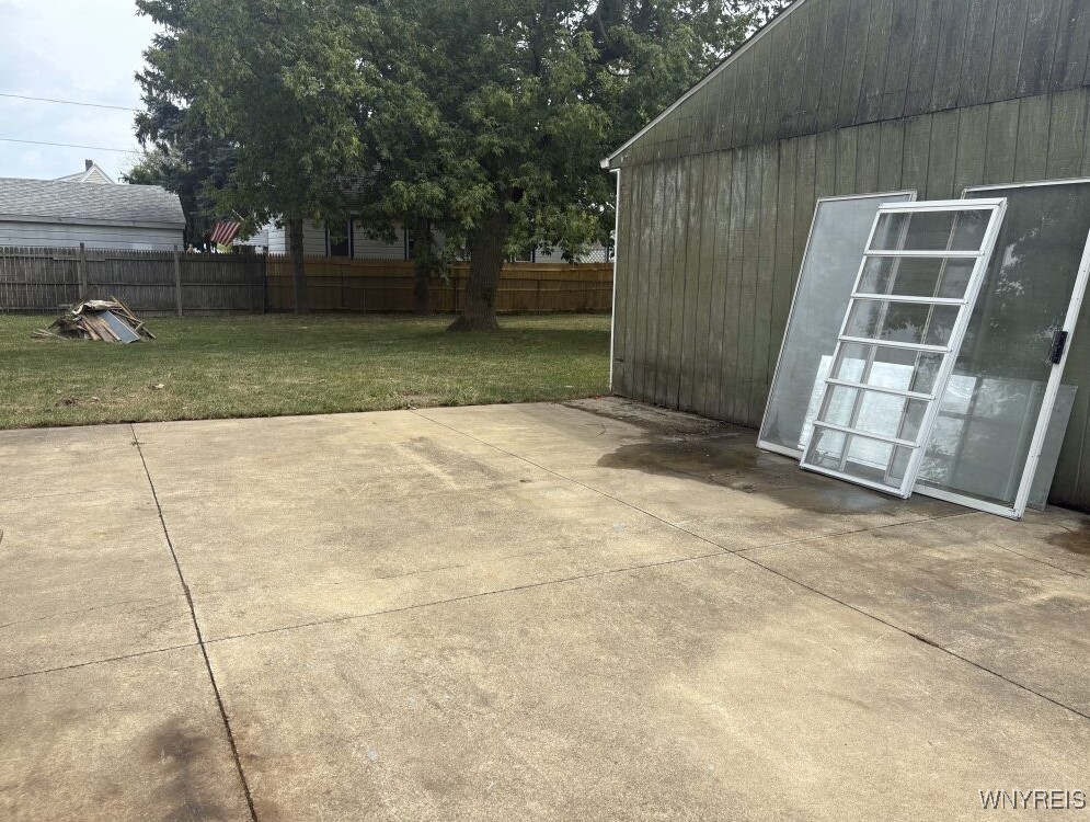 3208 Lockport Road Niagara, NY 14305 - Photo 11 of 14