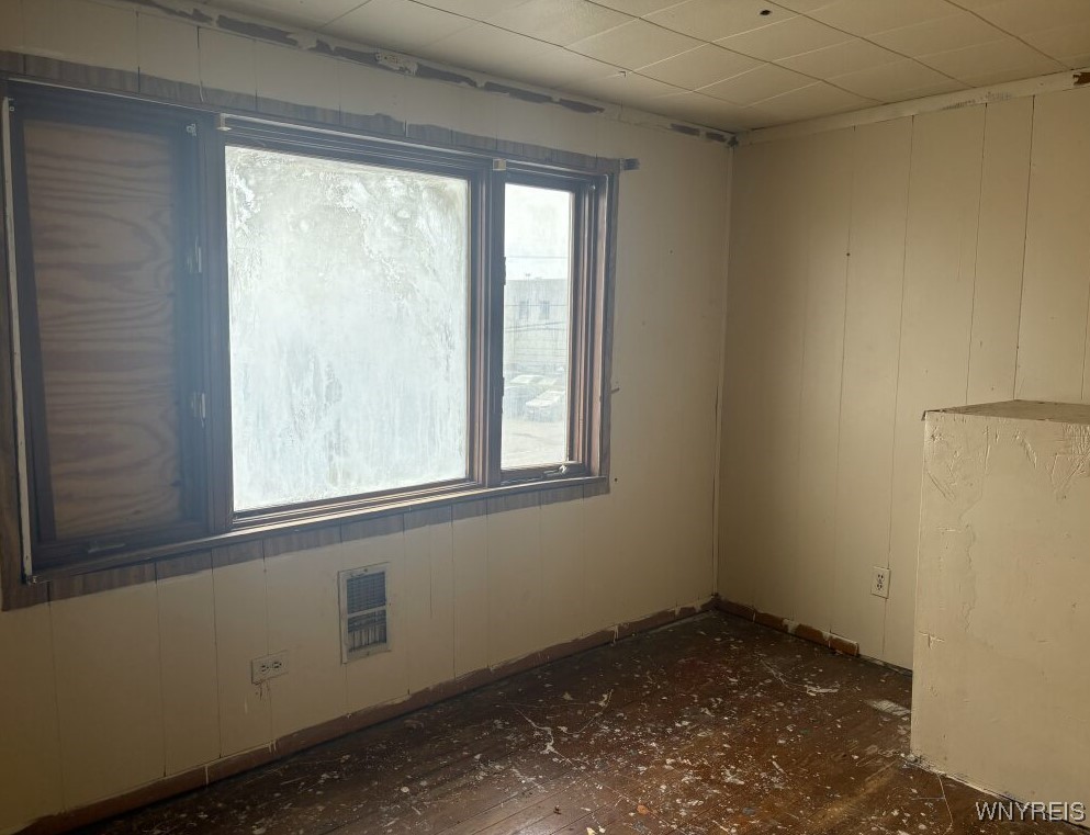 3208 Lockport Road Niagara, NY 14305 - Photo 5 of 14