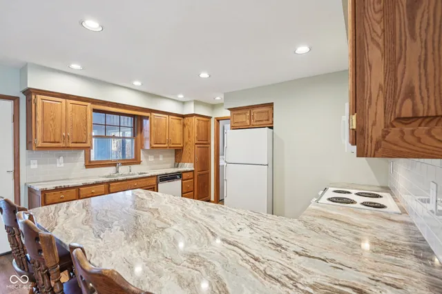 $299,000 | 2245 South Clark Road, Shelbyville, IN 46176