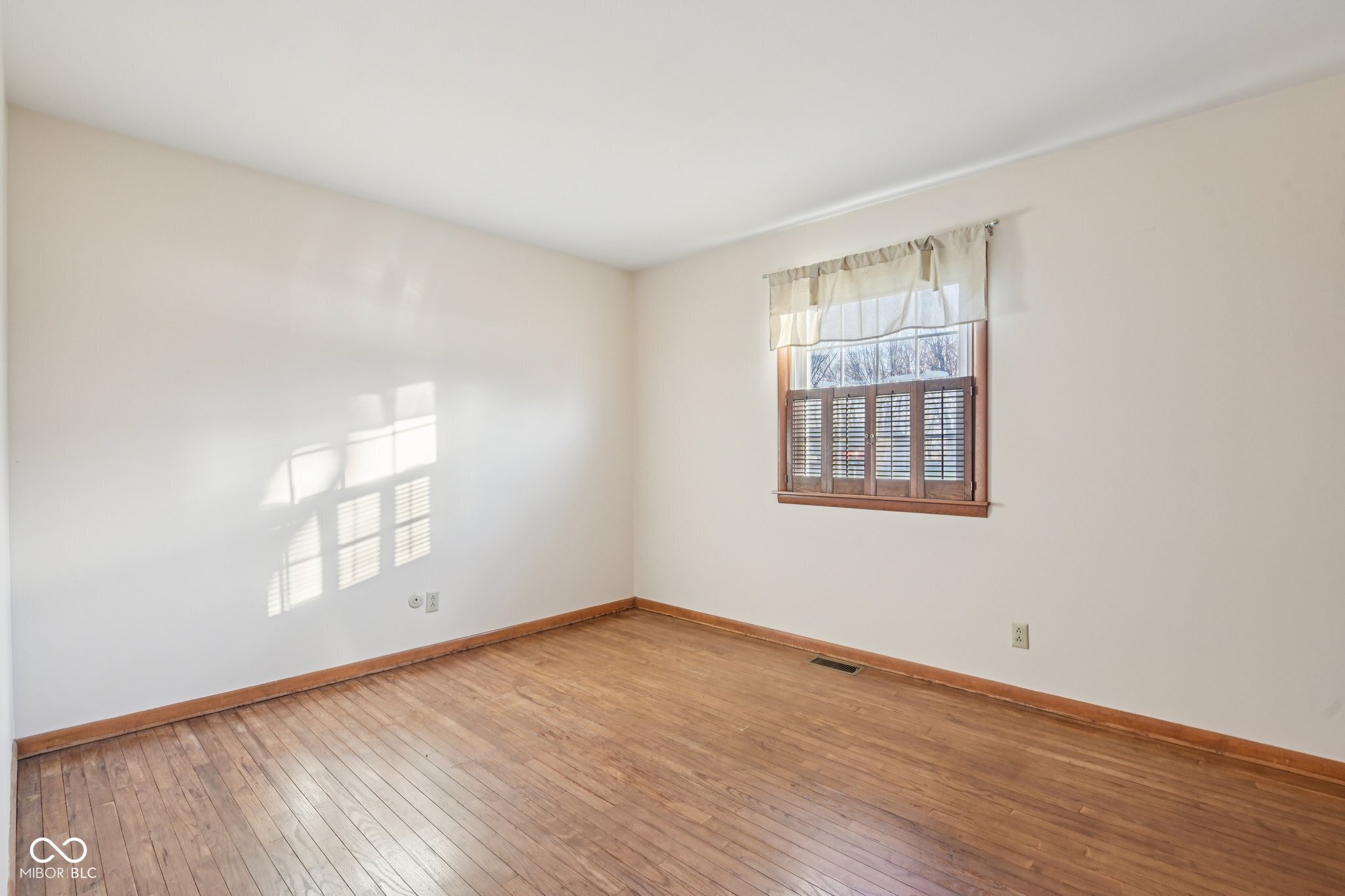 2245 South Clark Road Shelbyville, IN 46176 - Photo 28 of 57