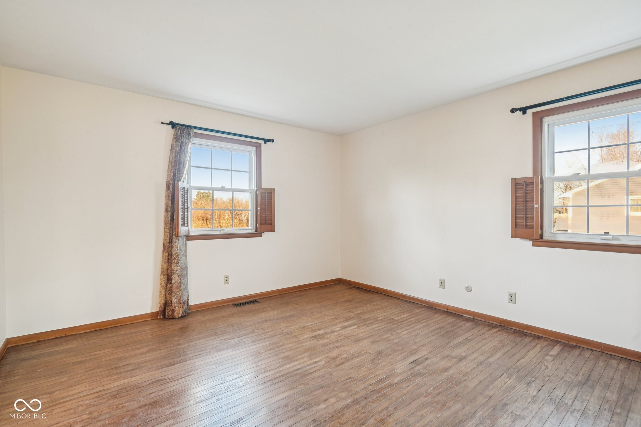 2245 South Clark Road Shelbyville, IN 46176 - Photo 32 of 57