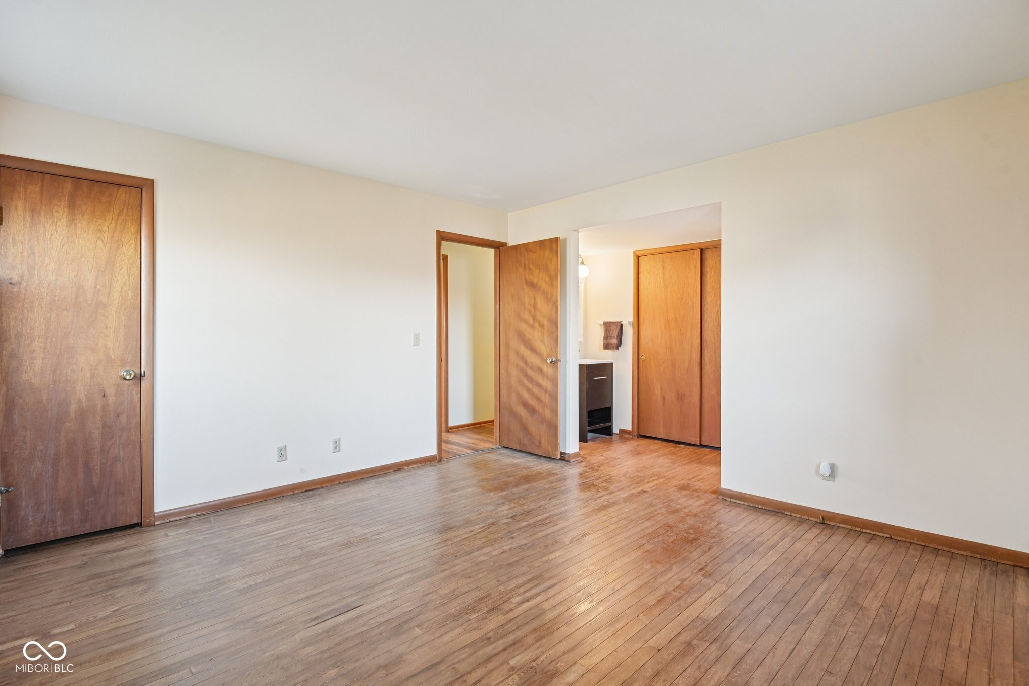 2245 South Clark Road Shelbyville, IN 46176 - Photo 33 of 57