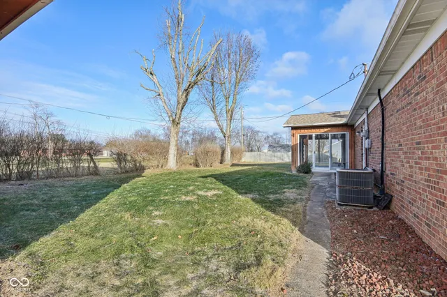 $299,000 | 2245 South Clark Road, Shelbyville, IN 46176