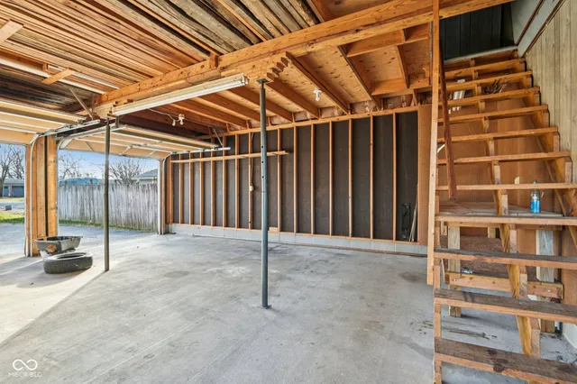 $299,000 | 2245 South Clark Road, Shelbyville, IN 46176