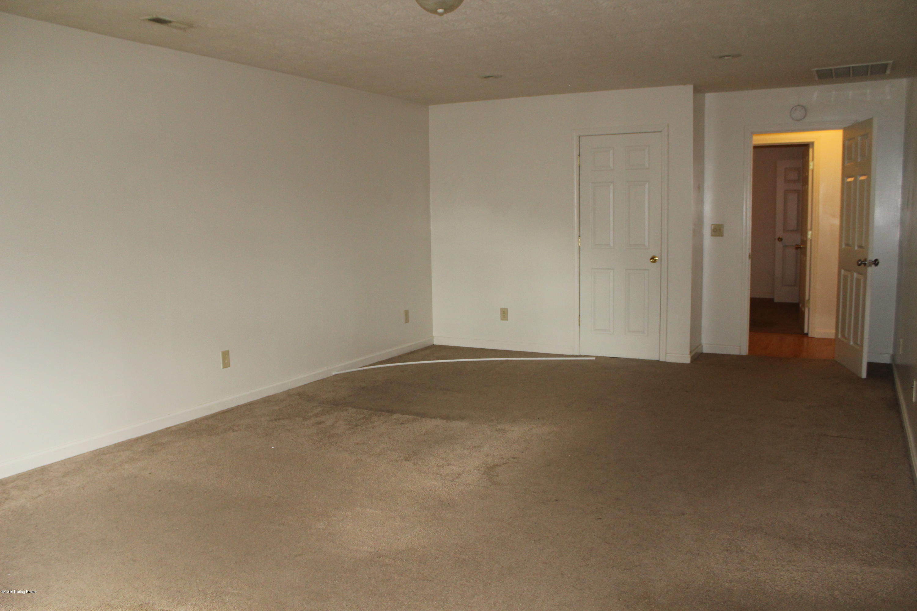 361 Bullitt Road Simpsonville, KY 40067 - Photo 16 of 18 IMG_0610