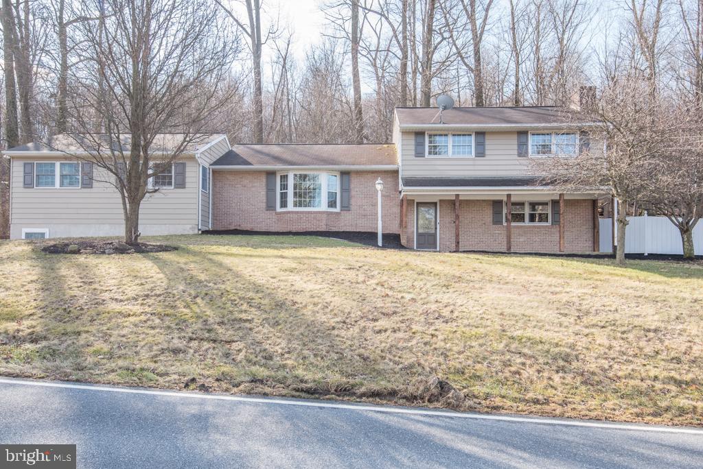 2123 Cider Press Road Manheim, PA 17545 - Photo 1 of 51
