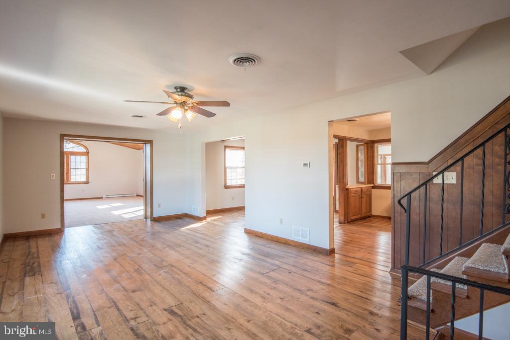 2123 Cider Press Road Manheim, PA 17545 - Photo 12 of 51