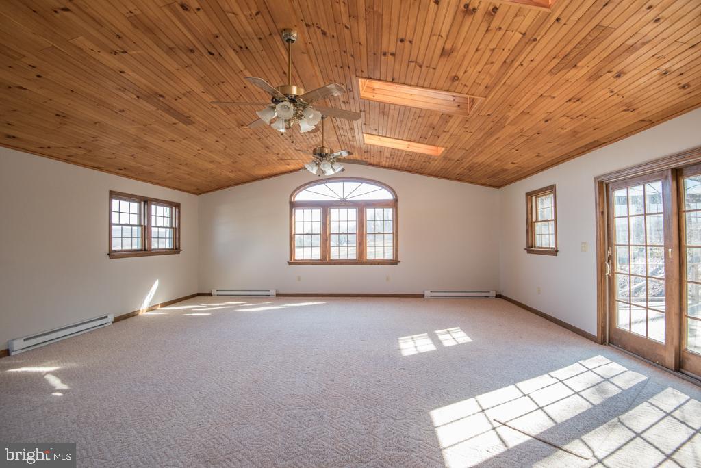 2123 Cider Press Road Manheim, PA 17545 - Photo 13 of 51